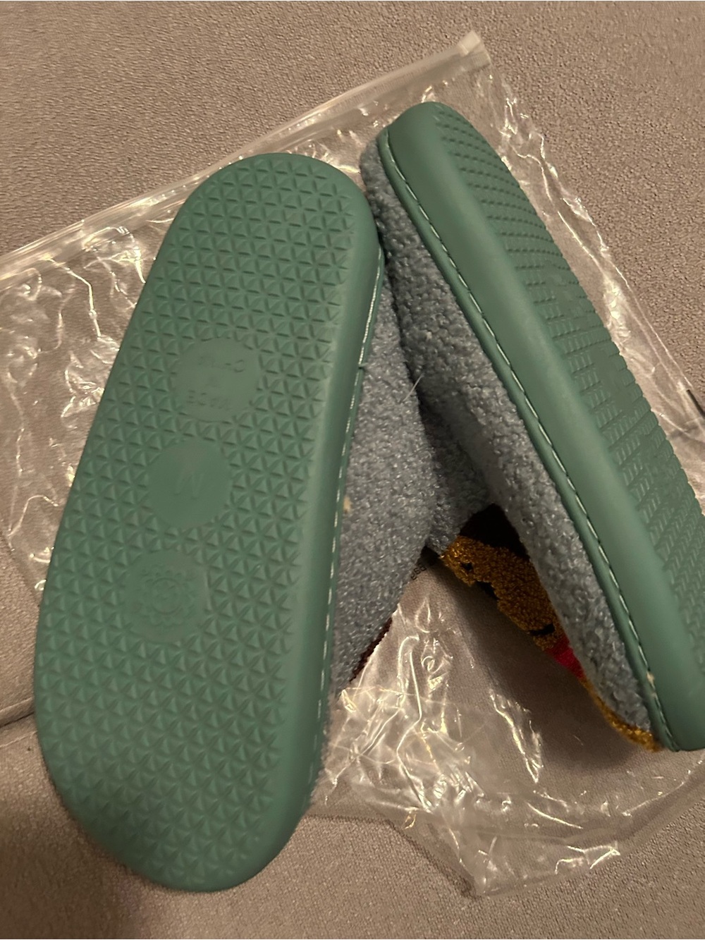 NATURAL LIFE Light Blue Dog Motif Slip-On Slippers NWT size M 7/8 - Picture 3 of 5